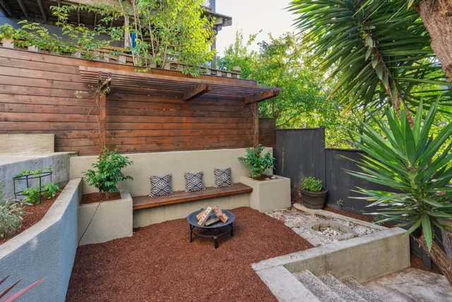 $1,595,000 | 907 Portal Avenue, Oakland, CA 94610