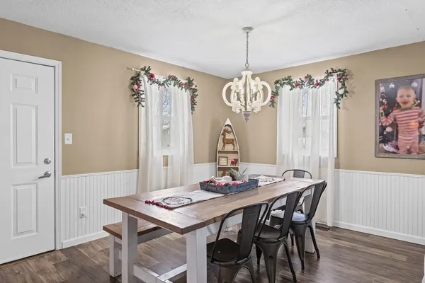 $269,900 | 140 Choctaw Trail, Loda, IL 60948