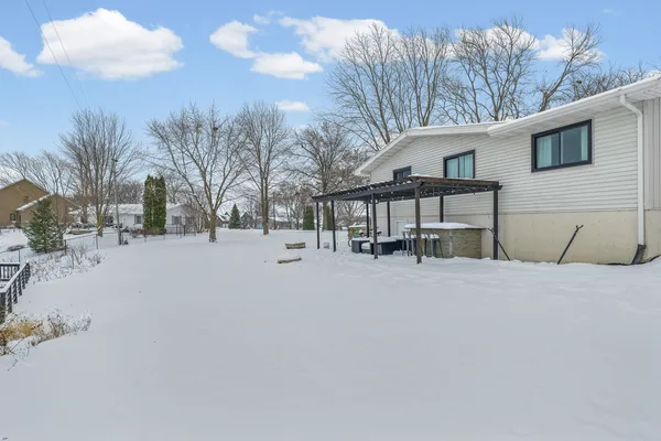 $269,900 | 140 Choctaw Trail, Loda, IL 60948