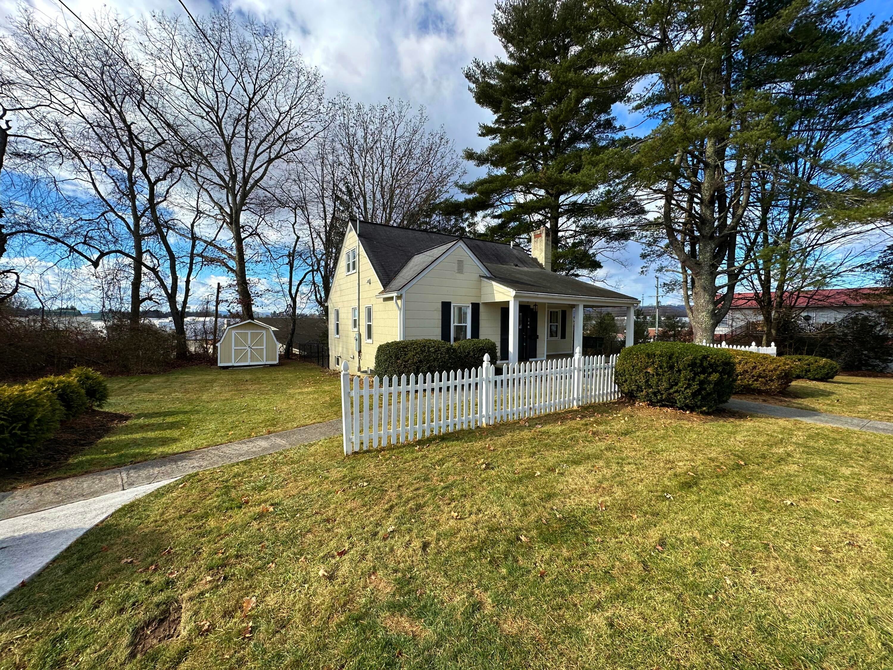 146 Webster Street Lewisburg, WV 24901 - Photo 3 of 64 Gallery Image 3