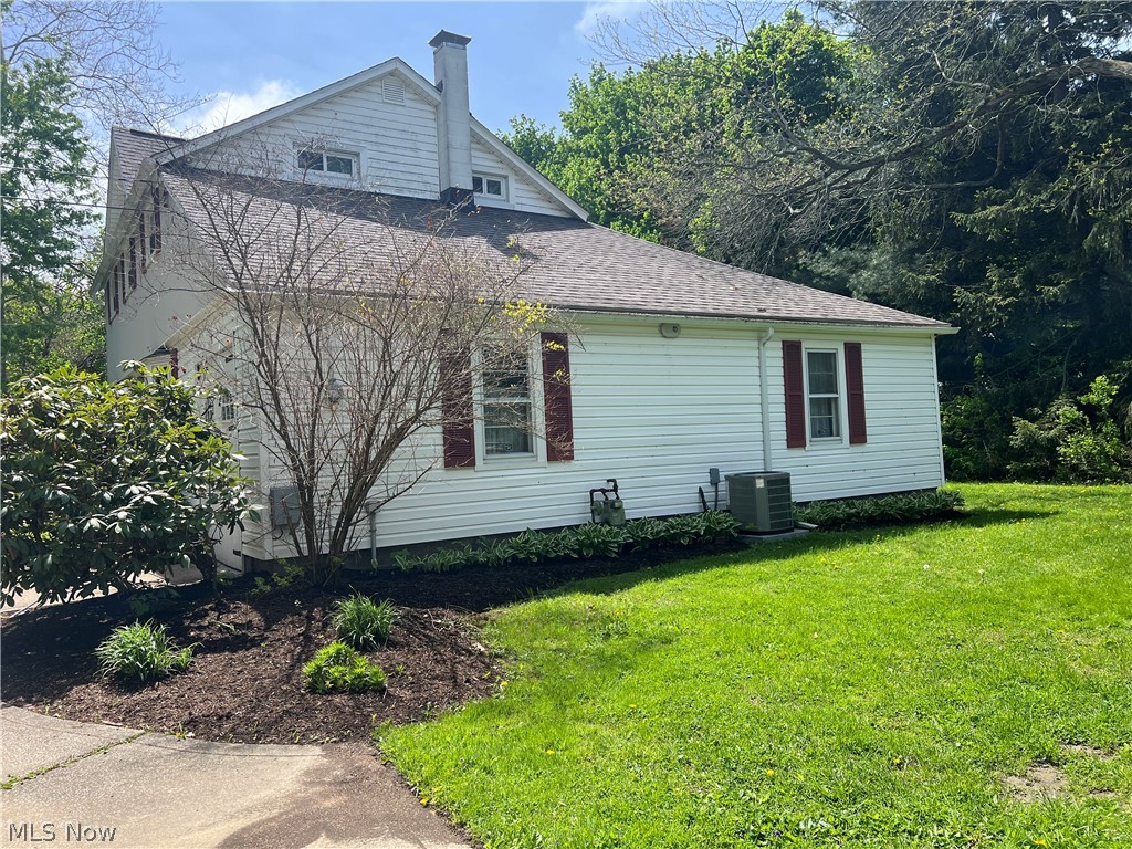4158 Main Street Perry, OH 44081 - Photo 3 of 31