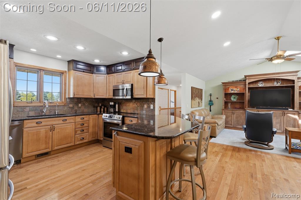 3789 Beckley Drive Howell, MI 48855 - Photo 7 of 45