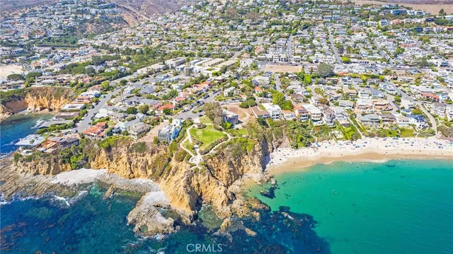 $1,764,000 | 1565 North Coast Highway, Unit 5, Laguna Beach, CA 92651