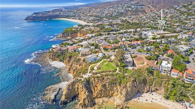 $1,764,000 | 1565 North Coast Highway, Unit 5, Laguna Beach, CA 92651