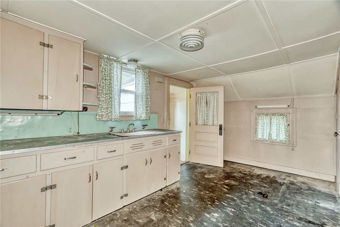 904 Lake Road, Unit 900902 Webster, NY 14580 - Photo 19 of 50 #900- 2ND FLOOR - FORMER KITCHEN