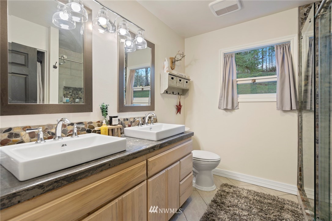 48 West Barrett Road Montesano, WA 98563 - Photo 18 of 40 Gallery Image 18