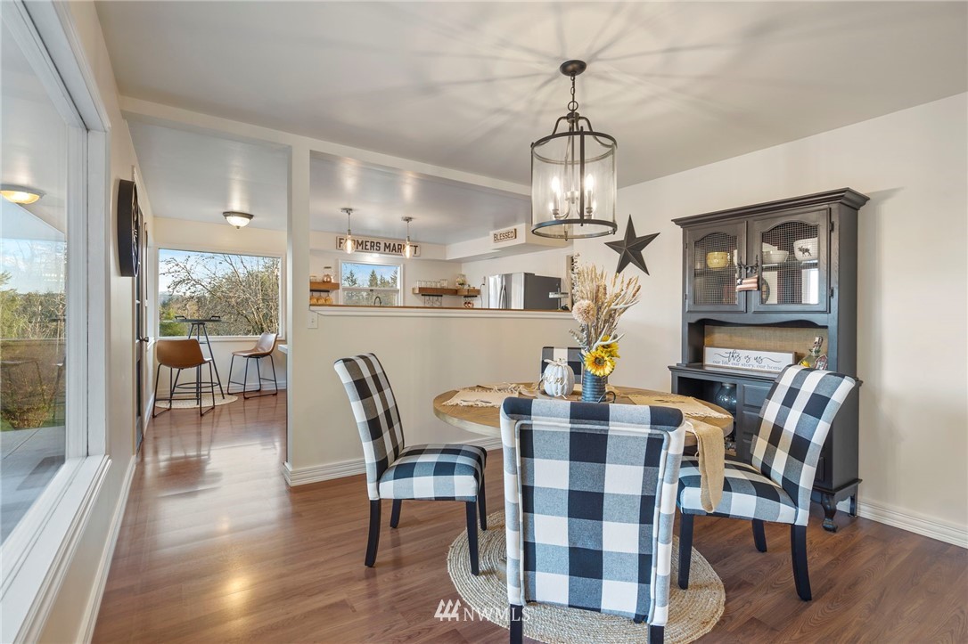 48 West Barrett Road Montesano, WA 98563 - Photo 10 of 40 Gallery Image 10