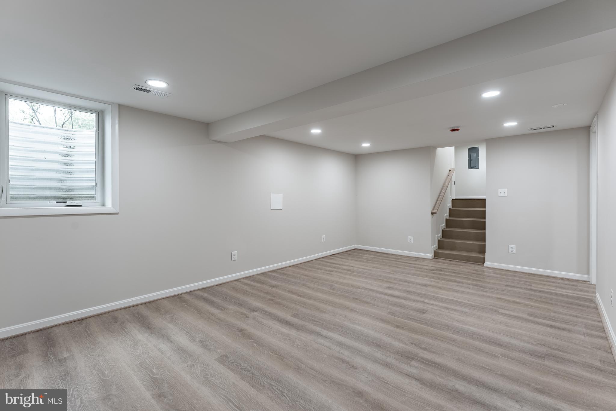 6420 Sleepy Ridge Road Falls Church, VA 22042 - Photo 16 of 33 Gallery Image 16