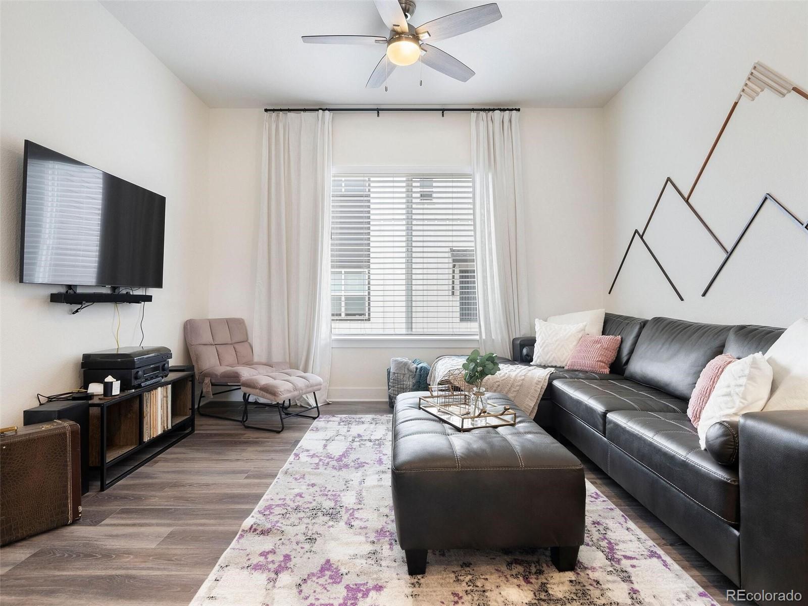 5058 Ward Road Wheat Ridge, CO 80033 - Photo 8 of 40 Gallery Image 8