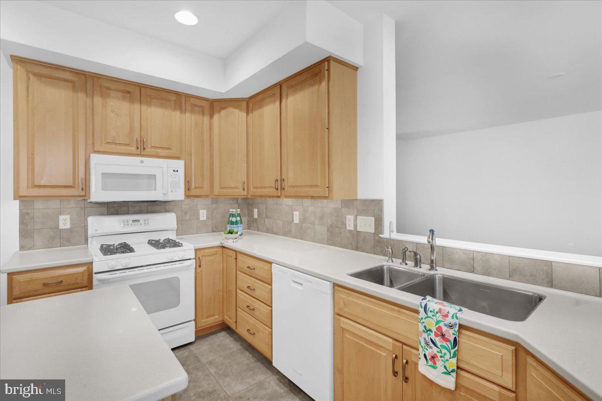 52 Harry Avenue Reading, PA 19607 - Photo 18 of 45