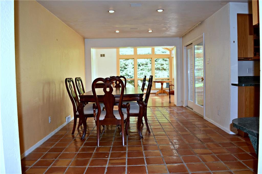 731 Chestnut Road Edgeworth, PA 15143 - Photo 7 of 19