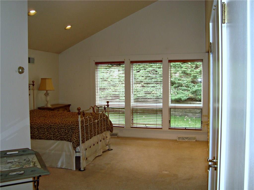 731 Chestnut Road Edgeworth, PA 15143 - Photo 10 of 19