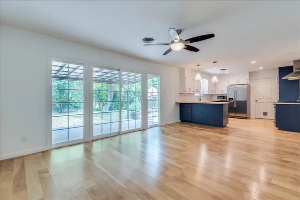 $3,200 | 5614 Delwood Drive, Austin, TX 78723