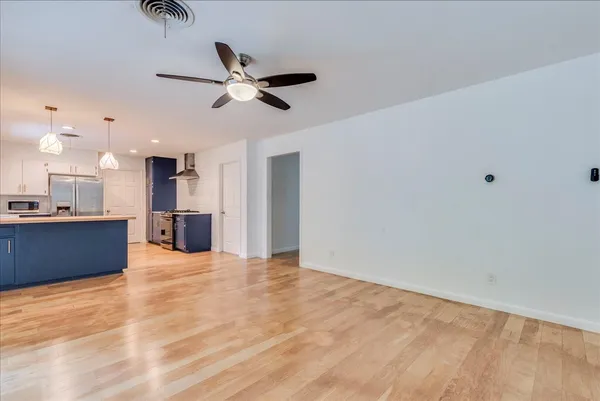 $3,200 | 5614 Delwood Drive, Austin, TX 78723