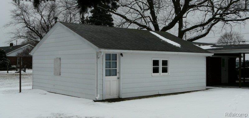 4436 East Dunbar Road Monroe, MI 48161 - Photo 3 of 11 Additional Garage
