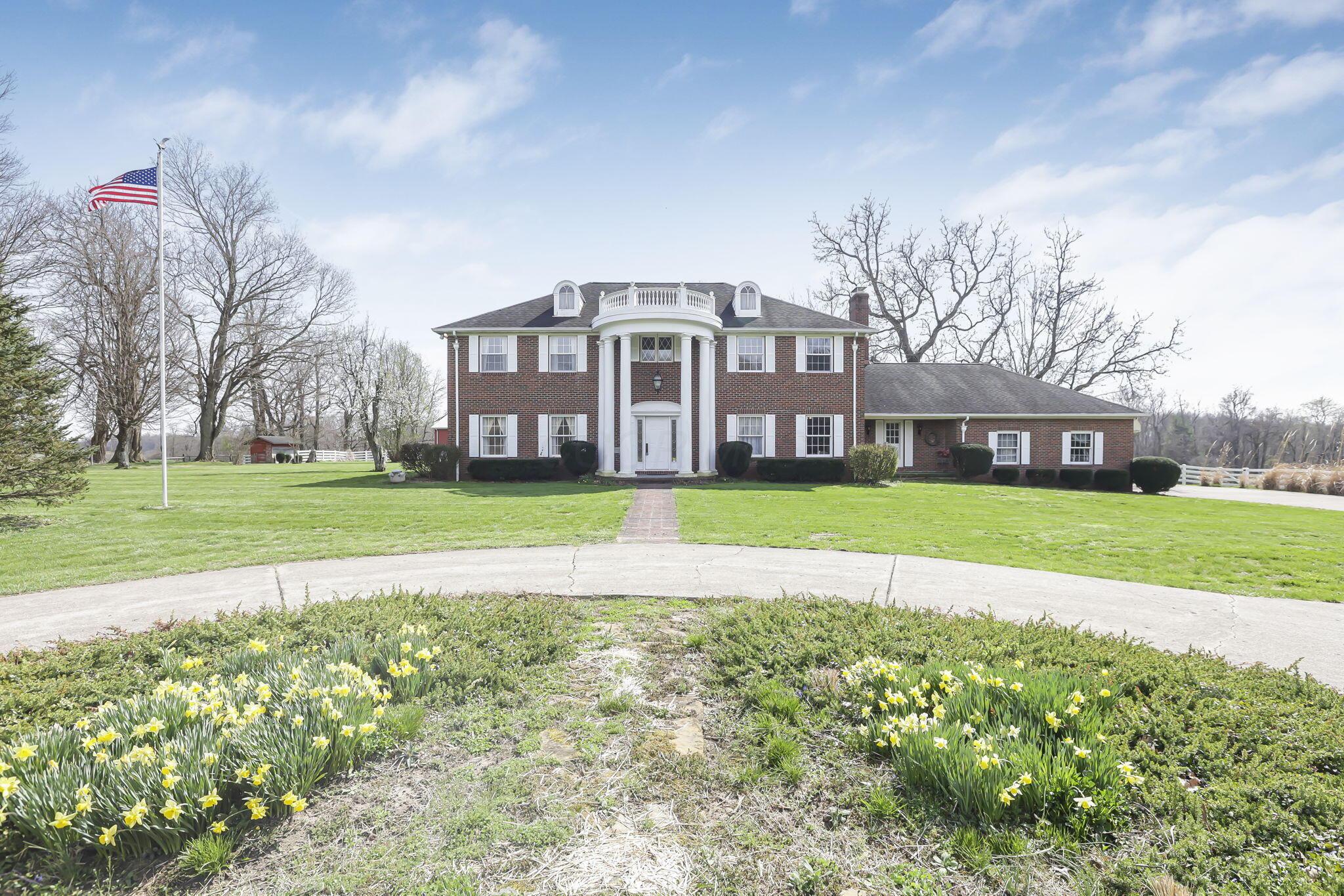 6711 Lancaster New Lexington Road Southeast Lancaster, OH 43130 - Photo 2 of 98 2-web-or-mls-939A8152