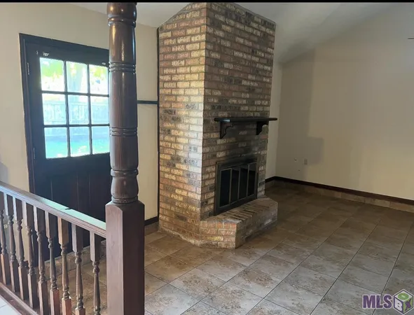 $2,000 | 211 Chantilly Drive, Houma, LA 70360