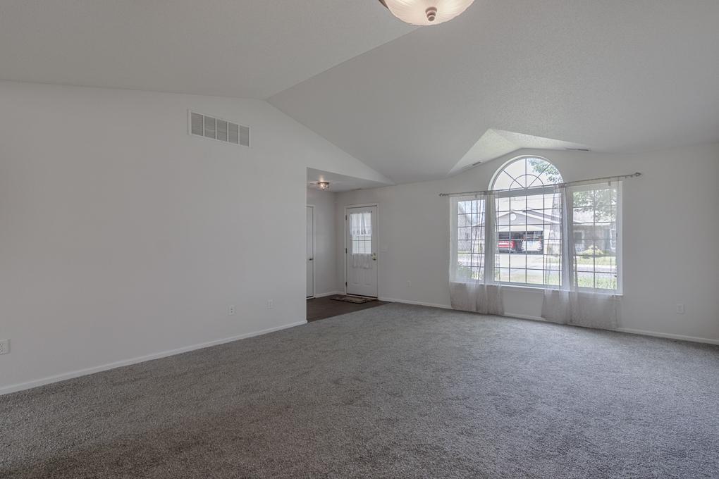 108 Gull Path Mankato, MN 56001 - Photo 5 of 28