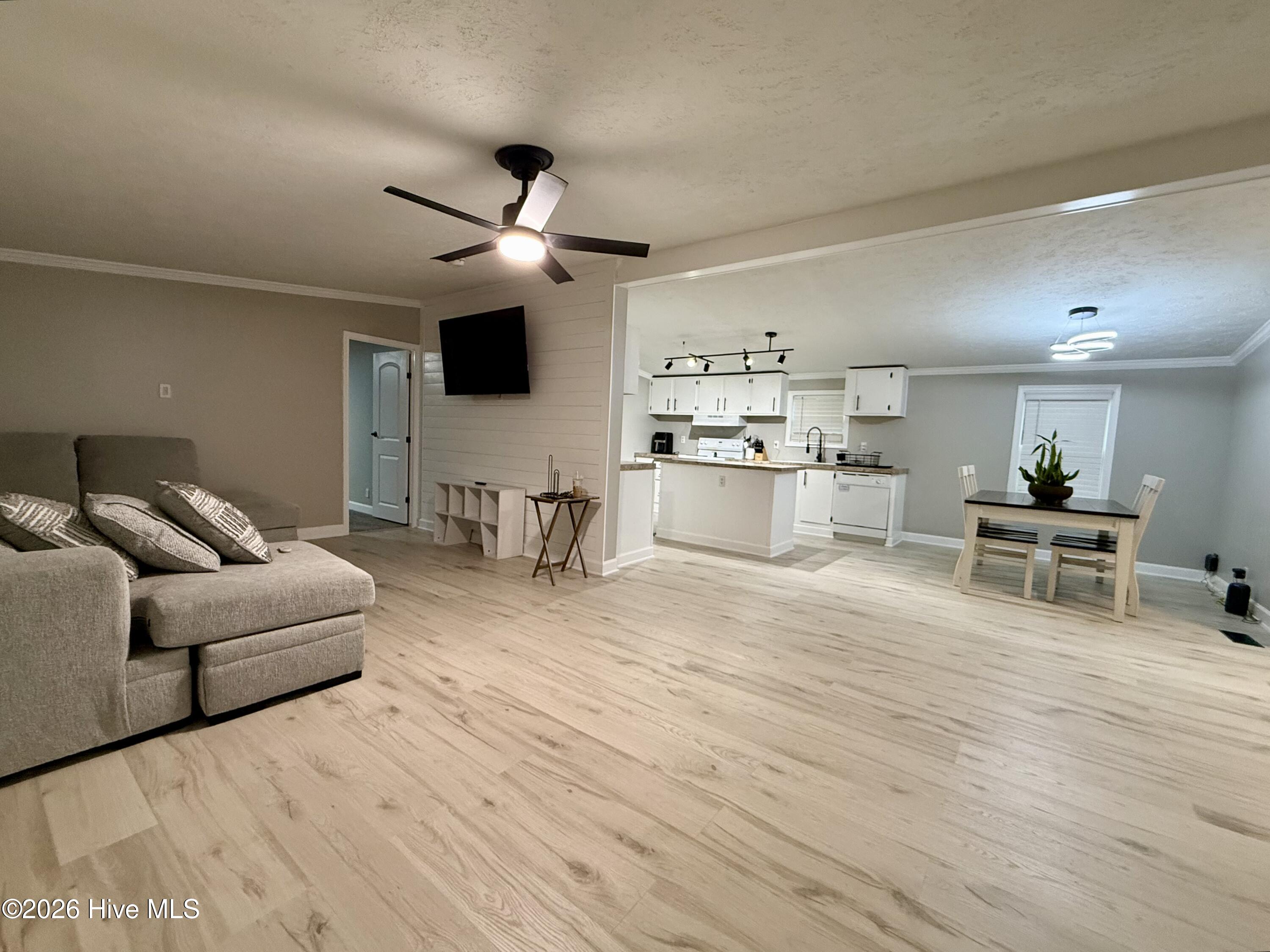 801 Old Wire Road Red Springs, NC 28377 - Photo 3 of 23 Gallery Image 3
