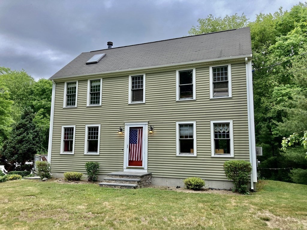 32 Bay State Road Rehoboth, MA 02769 - Photo 4 of 42 Gallery Image 4