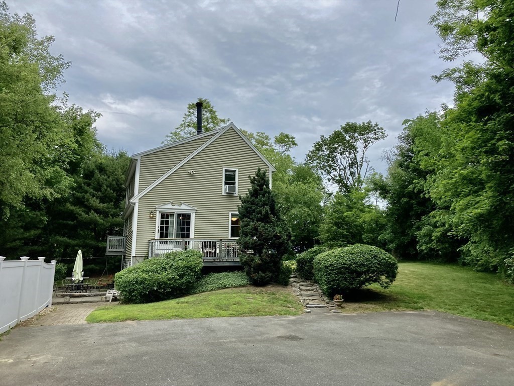 32 Bay State Road Rehoboth, MA 02769 - Photo 5 of 42 Gallery Image 5