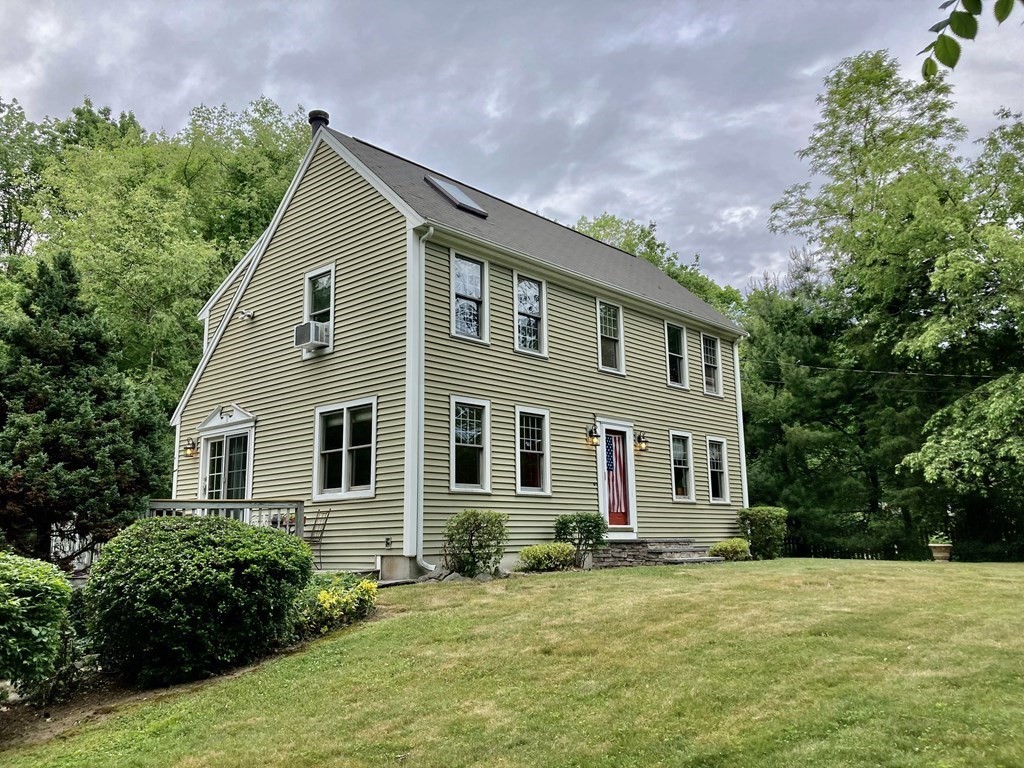 32 Bay State Road Rehoboth, MA 02769 - Photo 8 of 42 Gallery Image 8