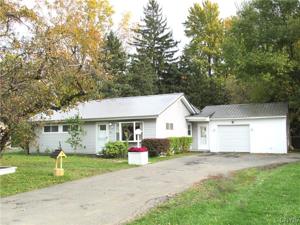 513 South Bay Road Clay, NY 13212 - Photo 1 of 1 Gallery Image 1