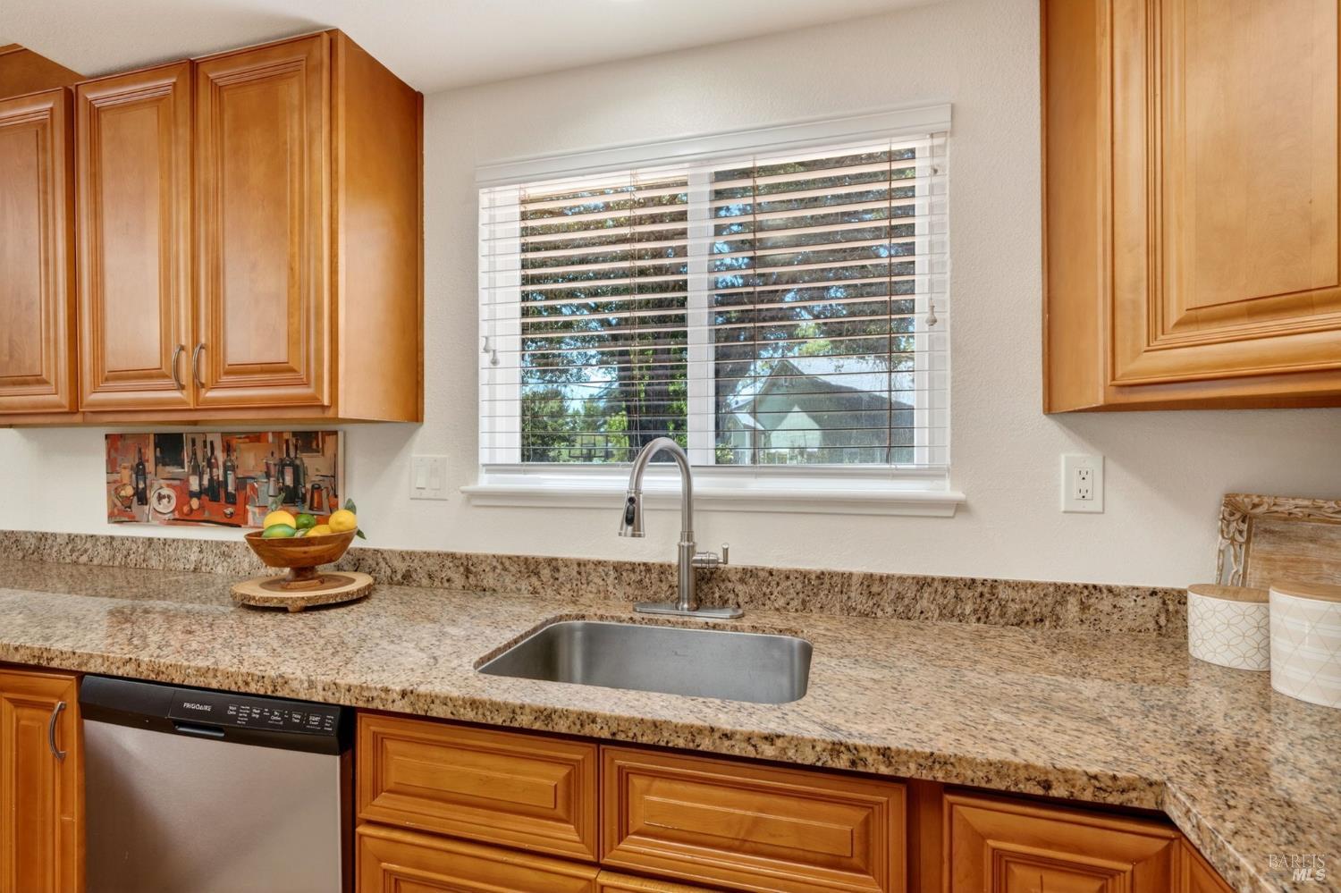 2322 South Hampton Circle Santa Rosa, CA 95401 - Photo 25 of 58