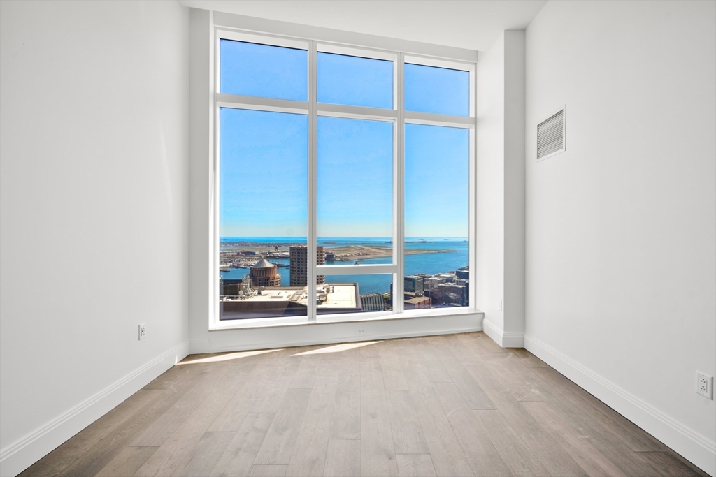 240 Devonshire Street, Unit PH 1F Boston, MA 02110 - Photo 10 of 41