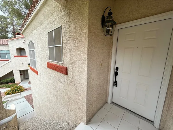 $1,495 | 525 Indian Princess Drive, Unit 203, Las Vegas, NV 89145
