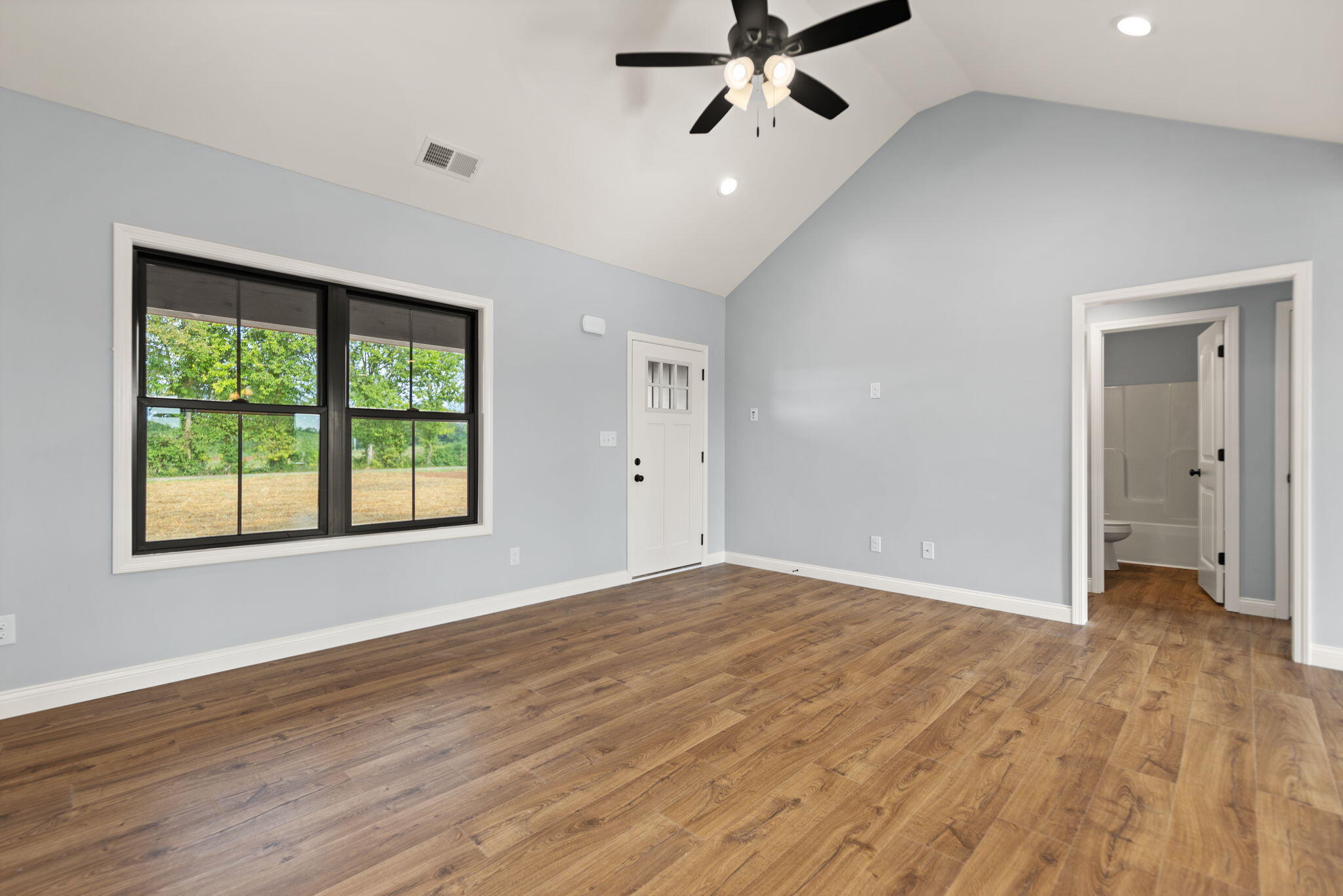 547 Robb Road, Unit LOT 3 Harrodsburg, KY 40330 - Photo 8 of 51 4-web-or-mls-118A7977