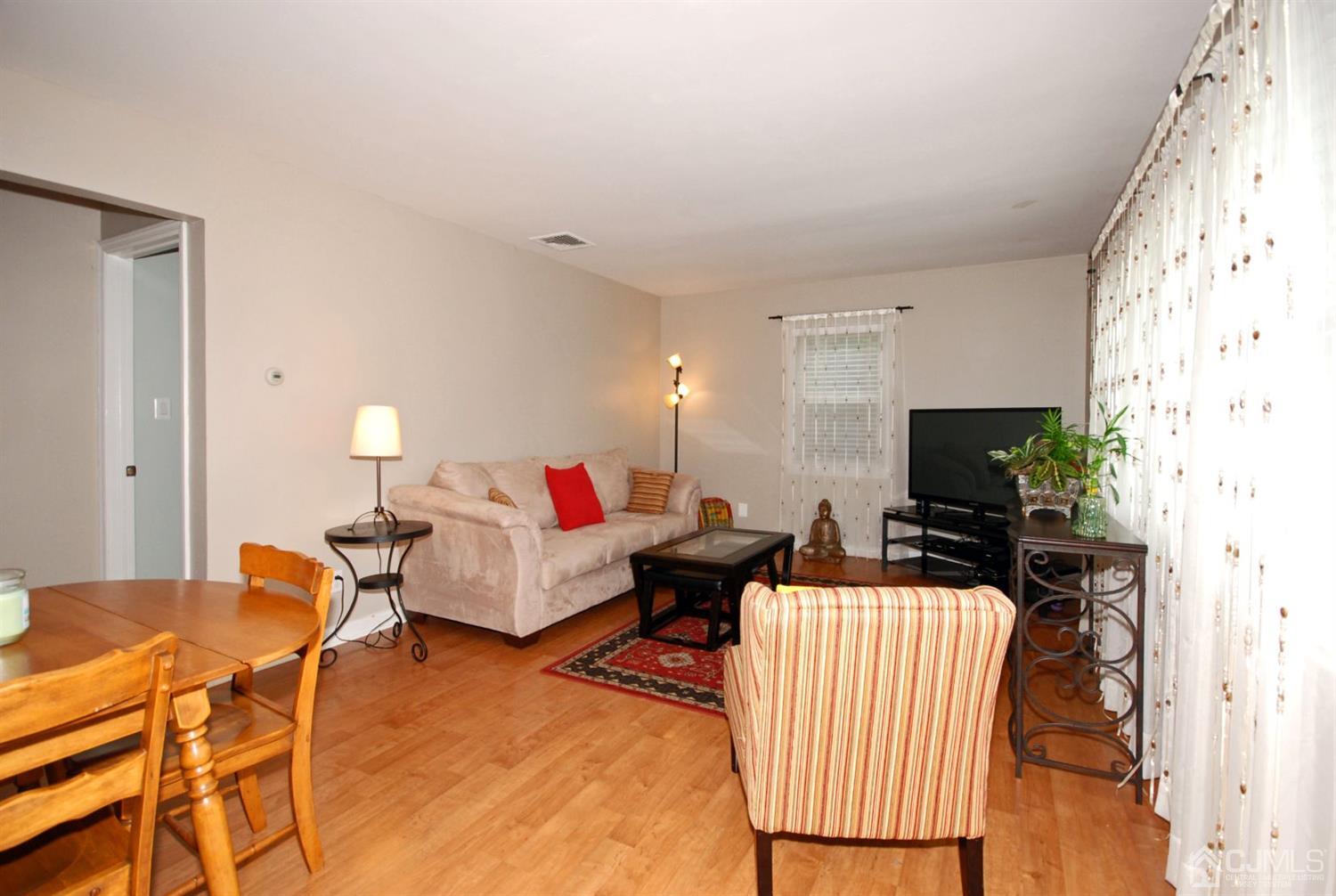 44 Ramsey Road Middlesex, NJ 08846 - Photo 2 of 27