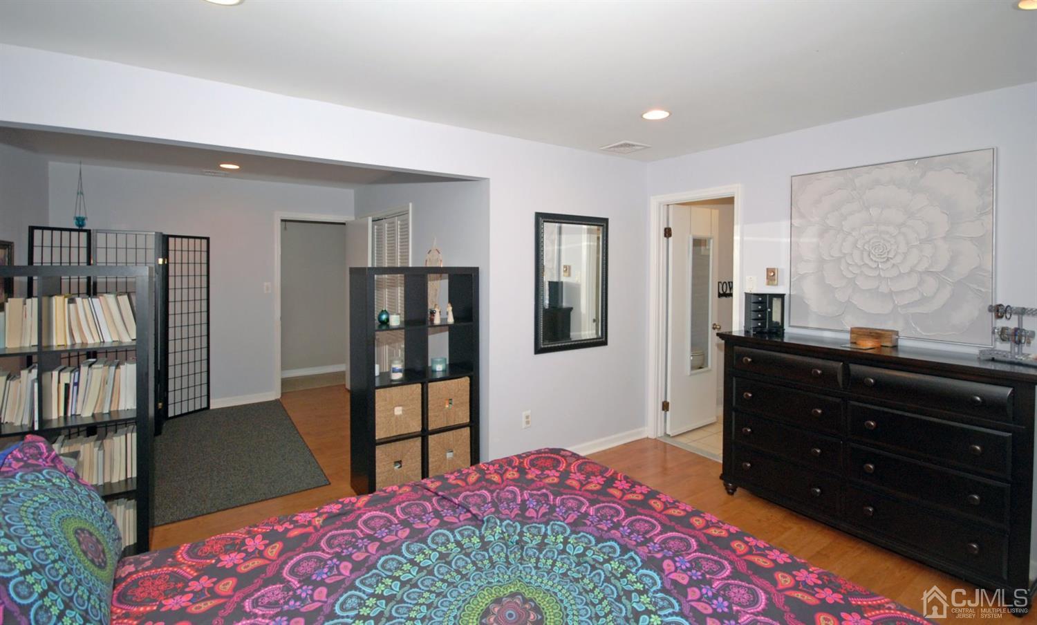 44 Ramsey Road Middlesex, NJ 08846 - Photo 14 of 27