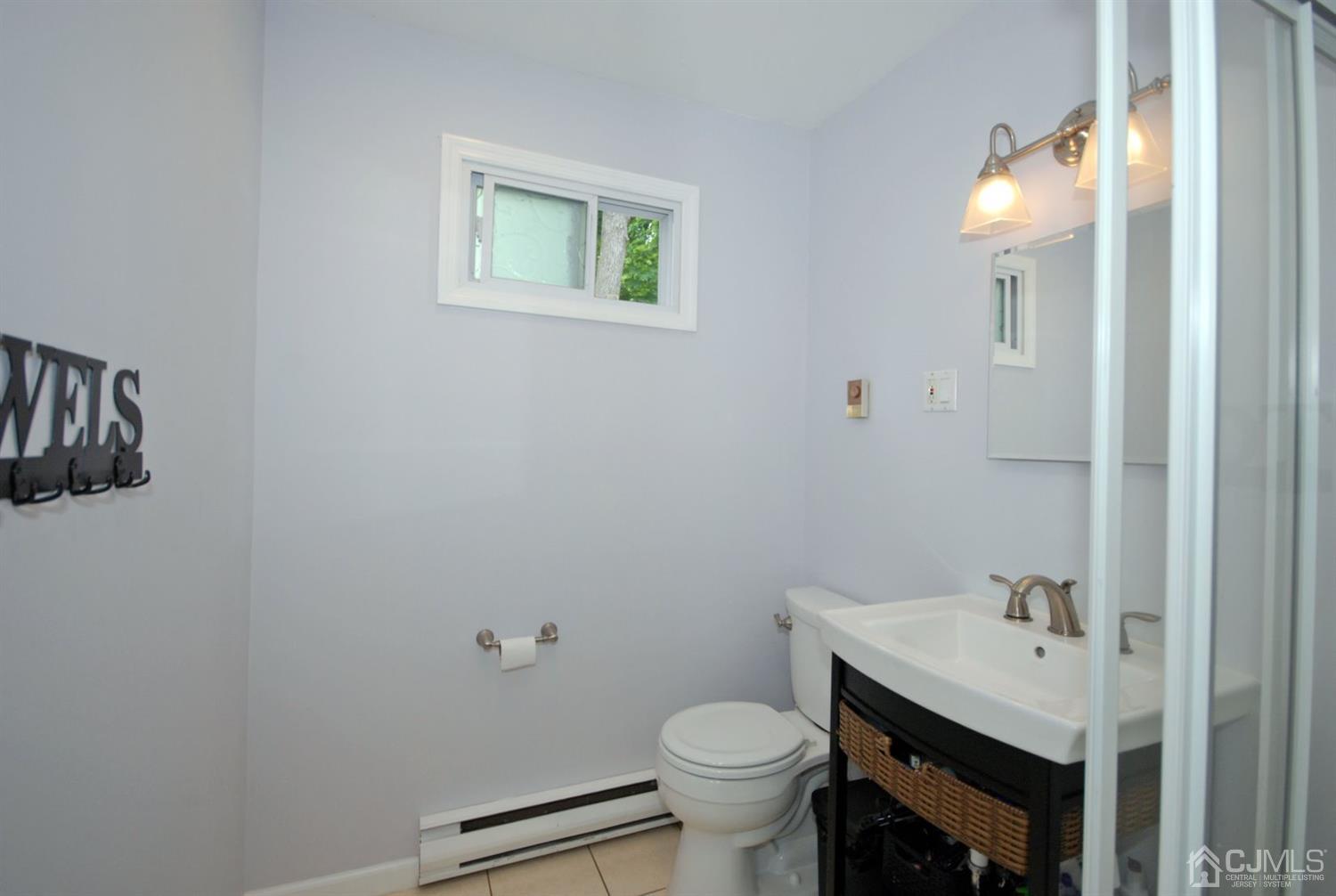 44 Ramsey Road Middlesex, NJ 08846 - Photo 16 of 27