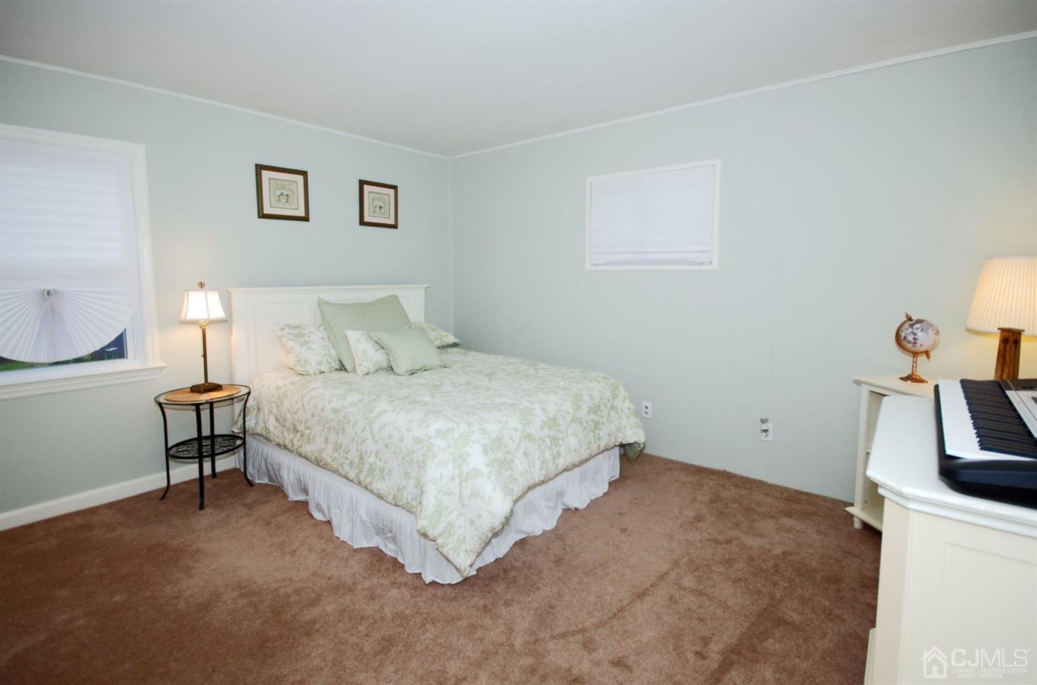 44 Ramsey Road Middlesex, NJ 08846 - Photo 7 of 27