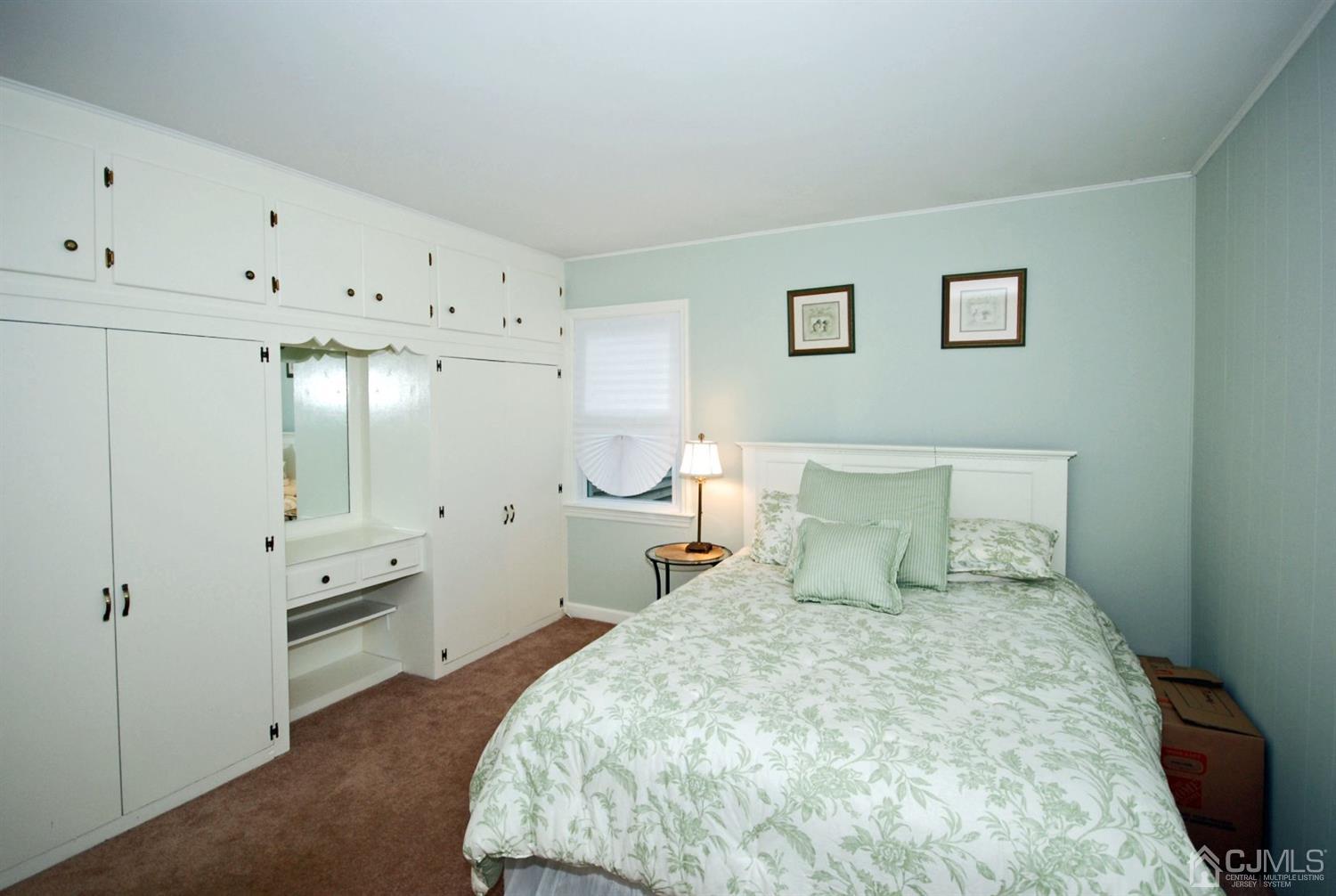 44 Ramsey Road Middlesex, NJ 08846 - Photo 8 of 27