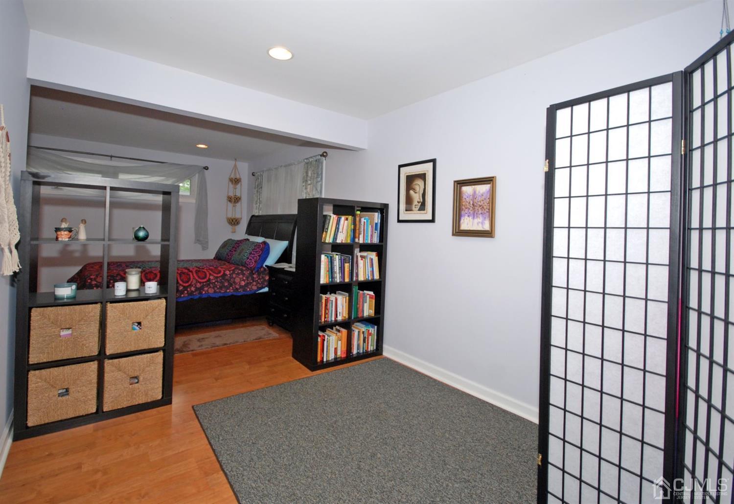 44 Ramsey Road Middlesex, NJ 08846 - Photo 10 of 27