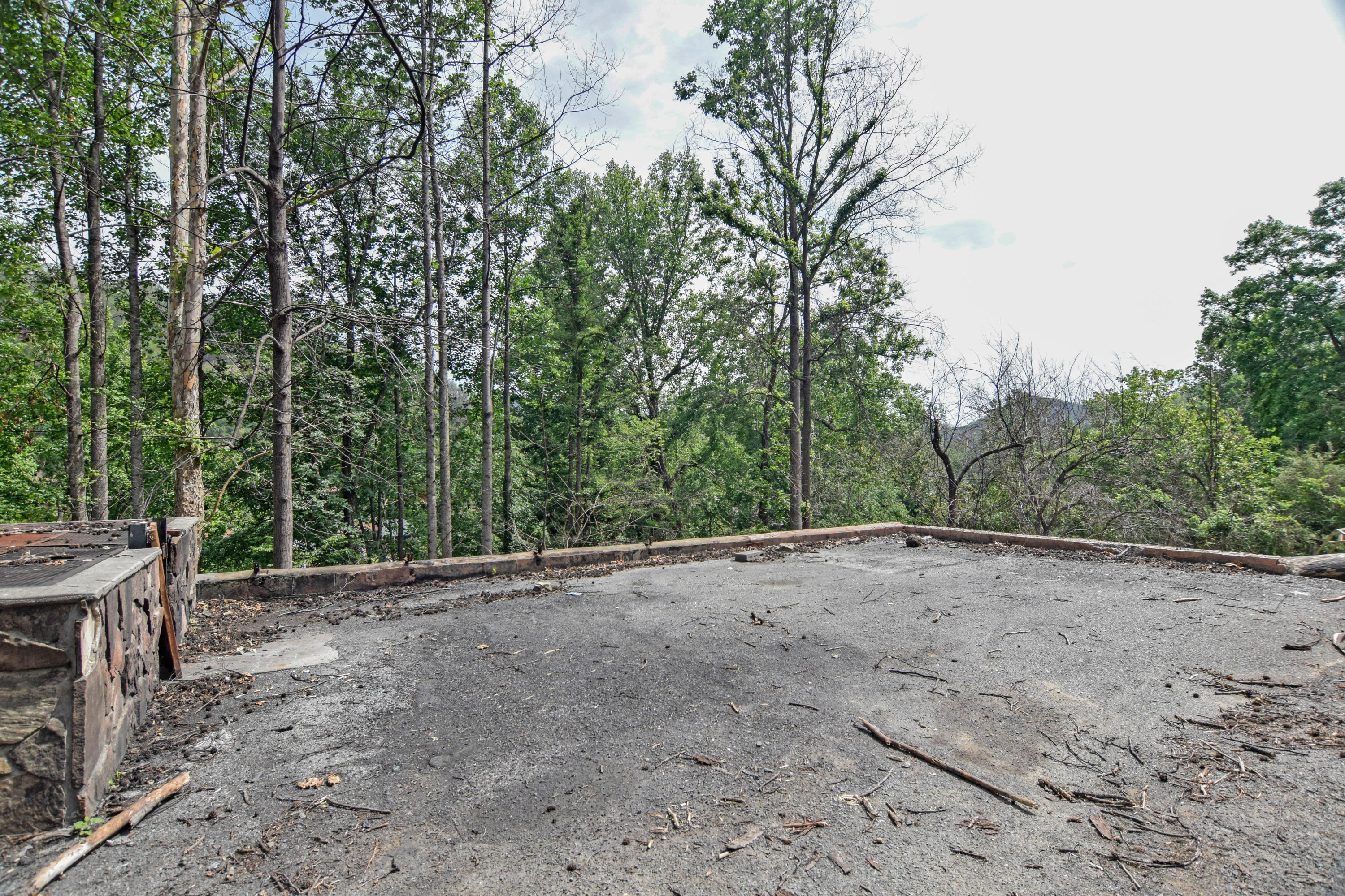 122-128 West Holly Ridge Road Gatlinburg, TN 37738 - Photo 2 of 4 Lot6