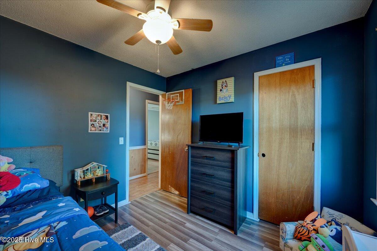 707 Clermont Road New Bern, NC 28560 - Photo 23 of 34 Bedroom 2, another view