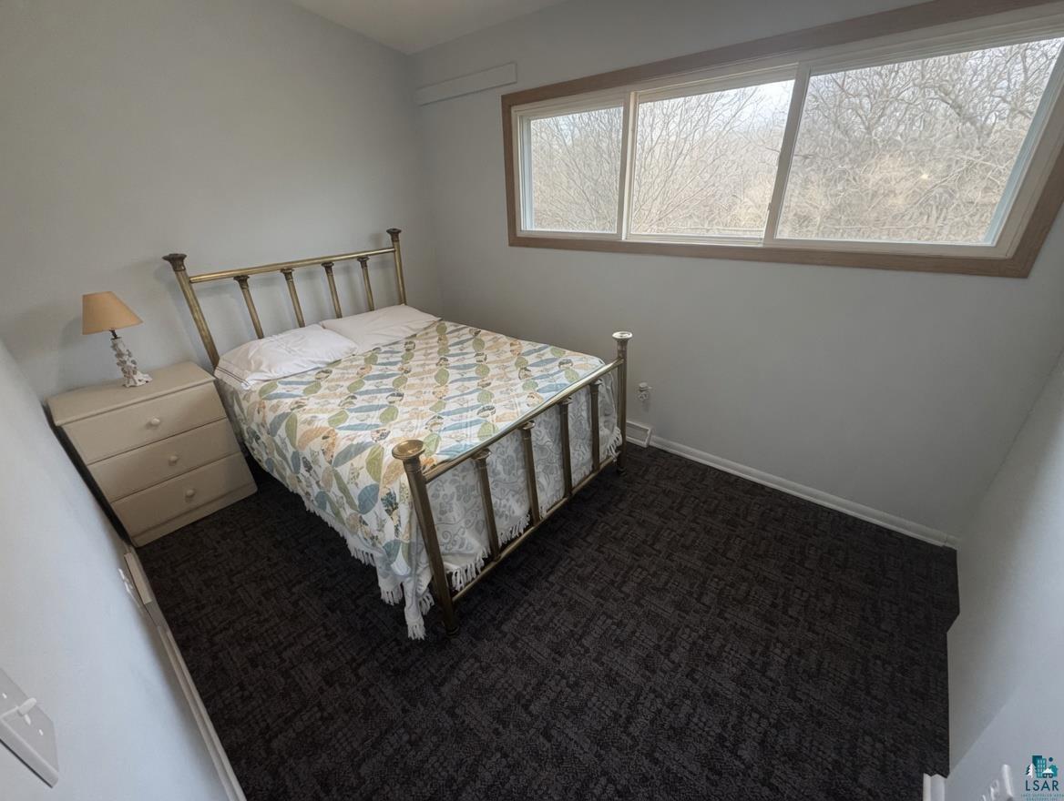 2136 Adirondack Street Duluth, MN 55811 - Photo 8 of 15