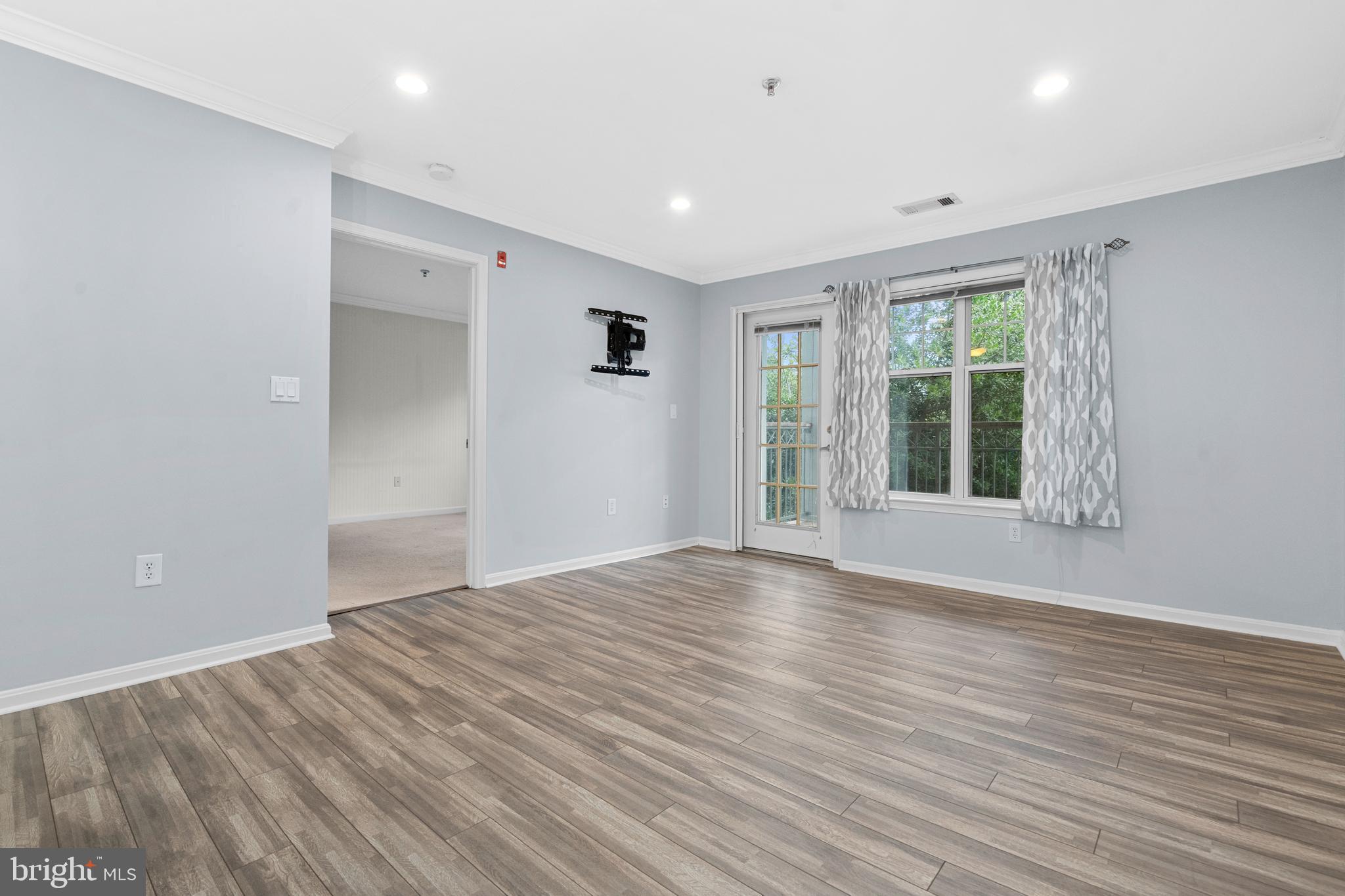 5575 Seminary Road, Unit 315 Falls Church, VA 22041 - Photo 8 of 24 Gallery Image 8