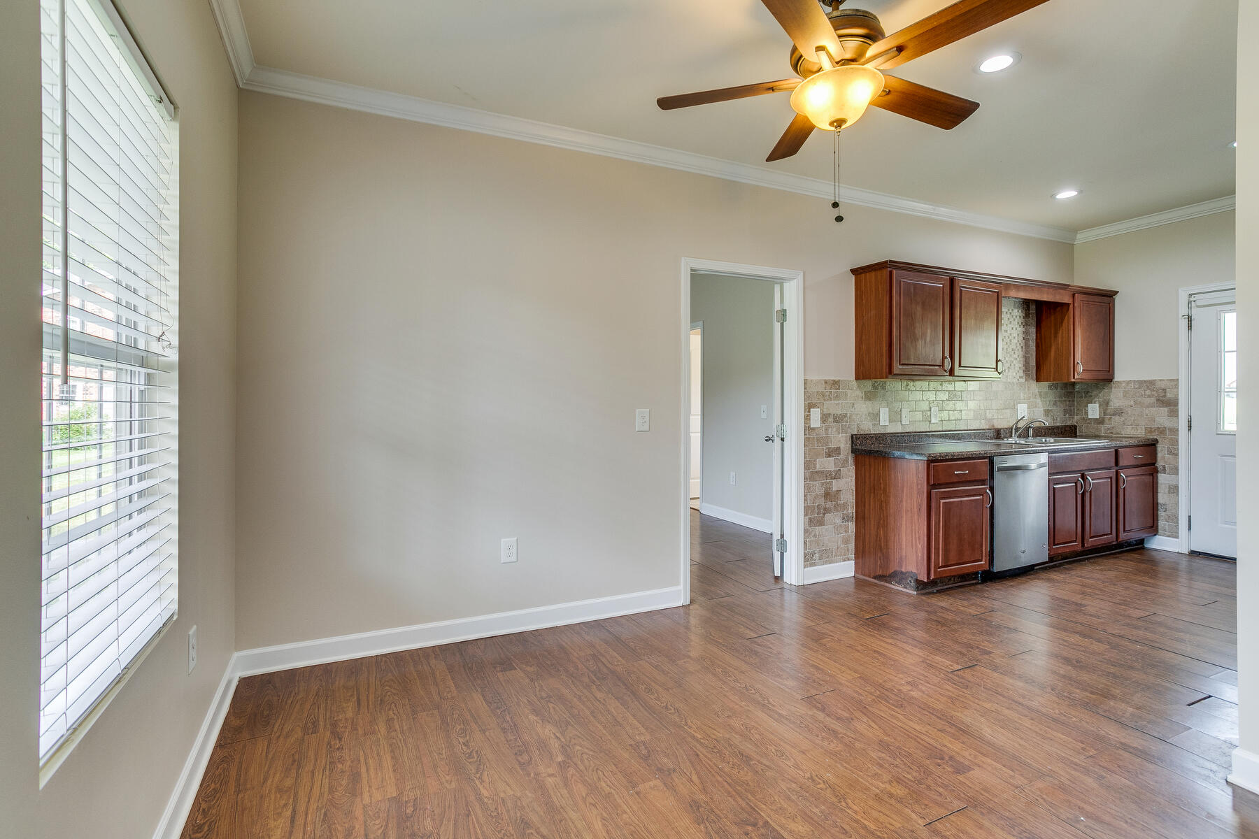 2198 Wyndale Road Johnson City, TN 37604 - Photo 12 of 42 013