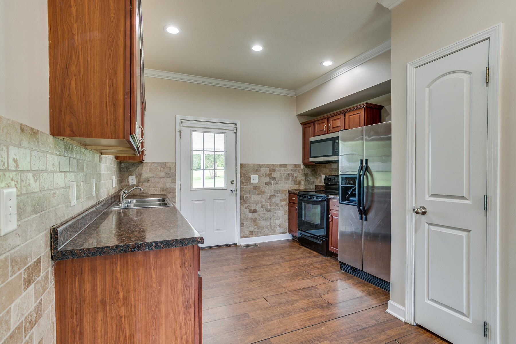 2198 Wyndale Road Johnson City, TN 37604 - Photo 15 of 42 016