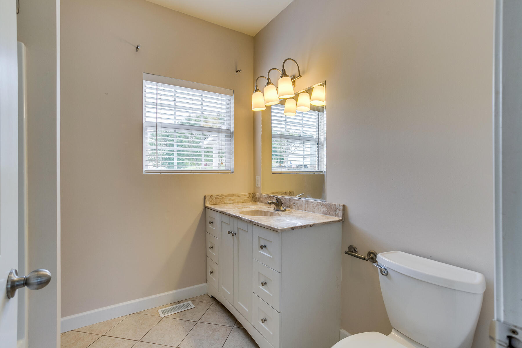 2198 Wyndale Road Johnson City, TN 37604 - Photo 23 of 42 025