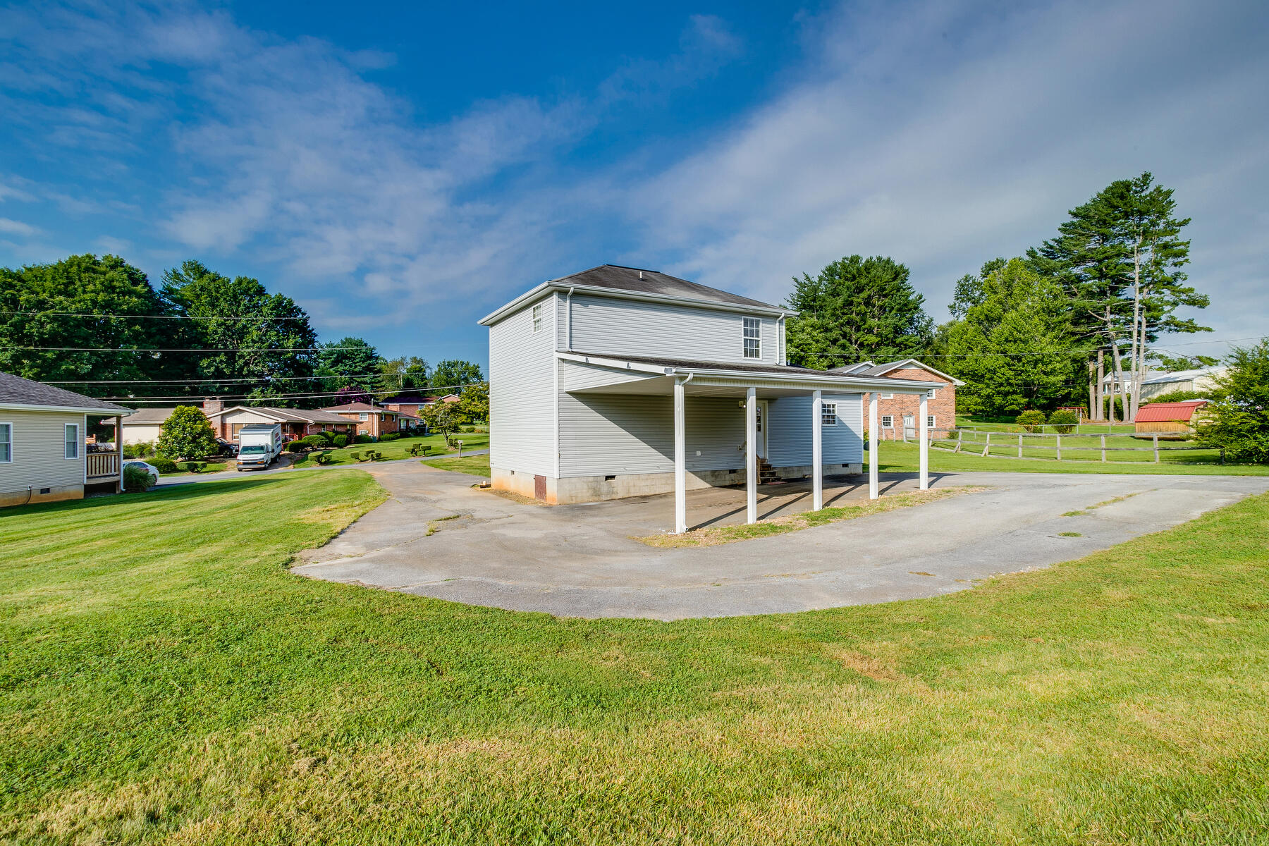 2198 Wyndale Road Johnson City, TN 37604 - Photo 41 of 42 043