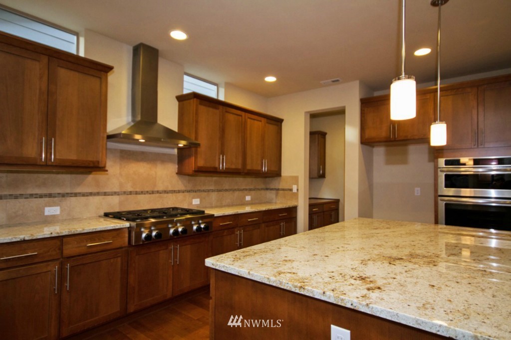 1309 North 26th Street Renton, WA 98056 - Photo 3 of 9