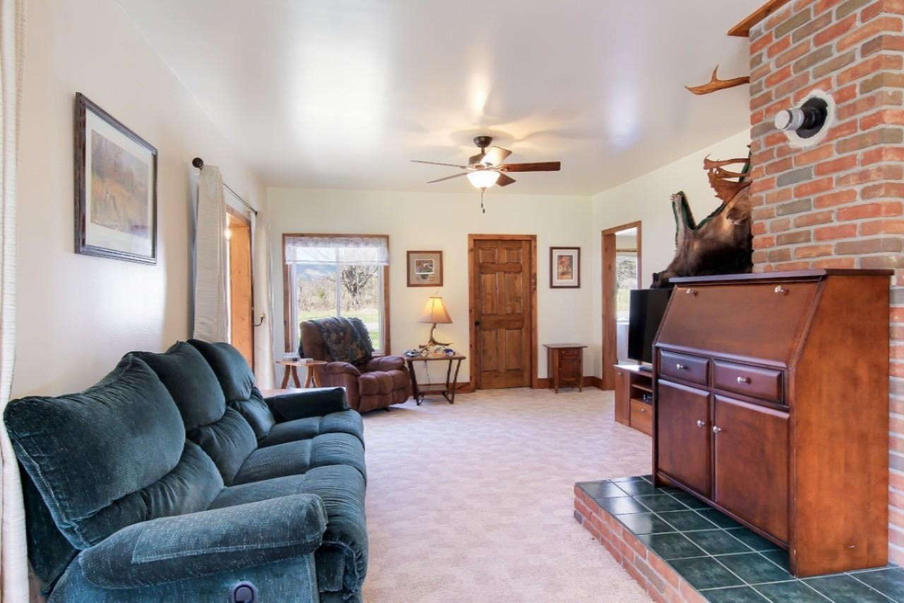 15339 Marilla Road Copemish, MI 49625 - Photo 7 of 40 IMG_1488-Edit-1280