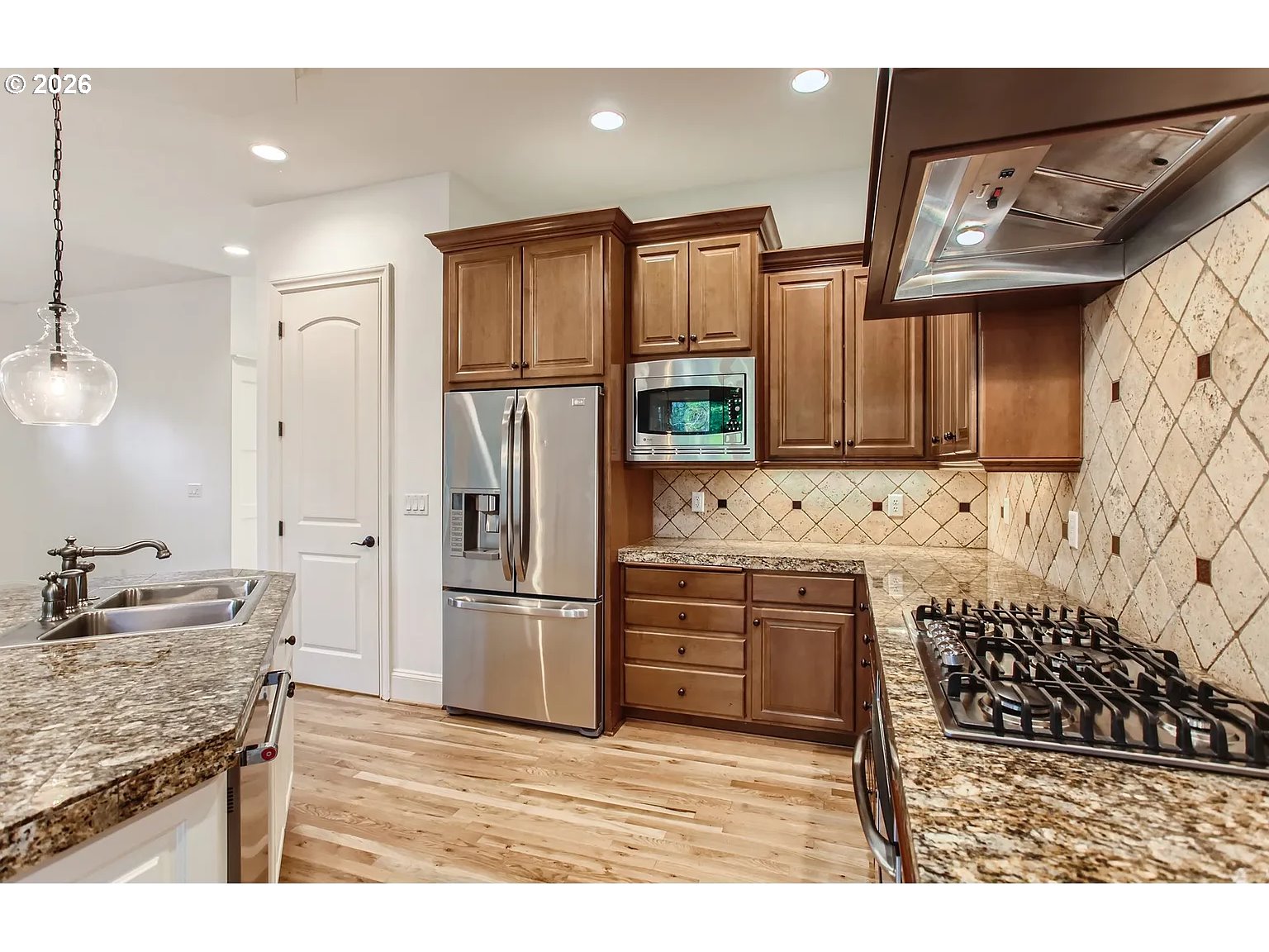 13902 Southwest Andrew Terrace Tigard, OR 97224 - Photo 10 of 31