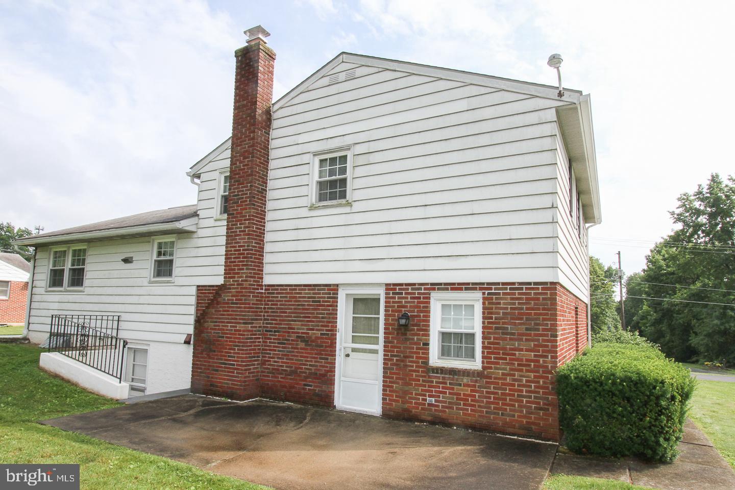 171 West Moyer Road Pottstown, PA 19464 - Photo 19 of 24 Gallery Image 19