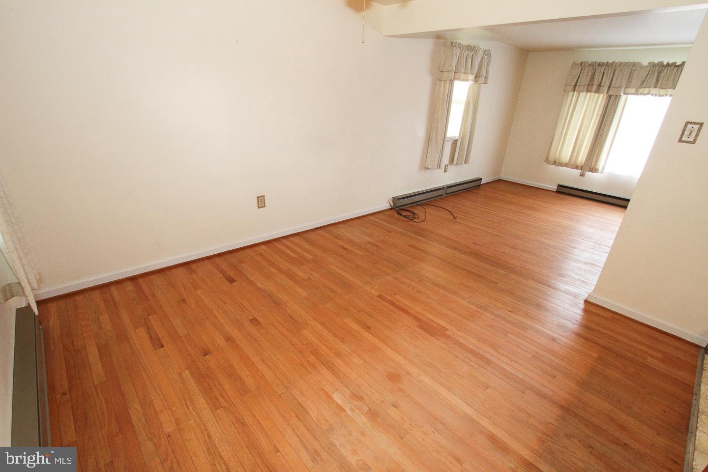 171 West Moyer Road Pottstown, PA 19464 - Photo 7 of 24 Gallery Image 7